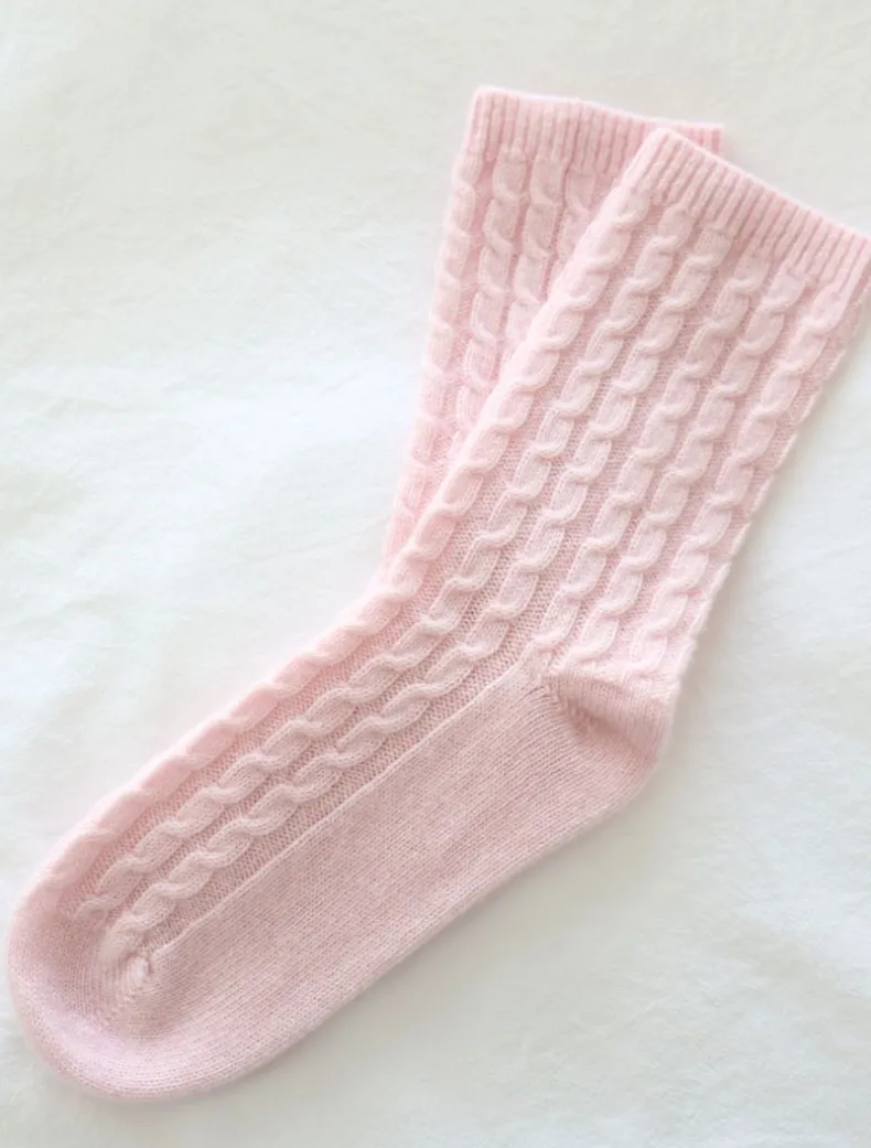 Cashmere Cable Knit Bed Socks Pink