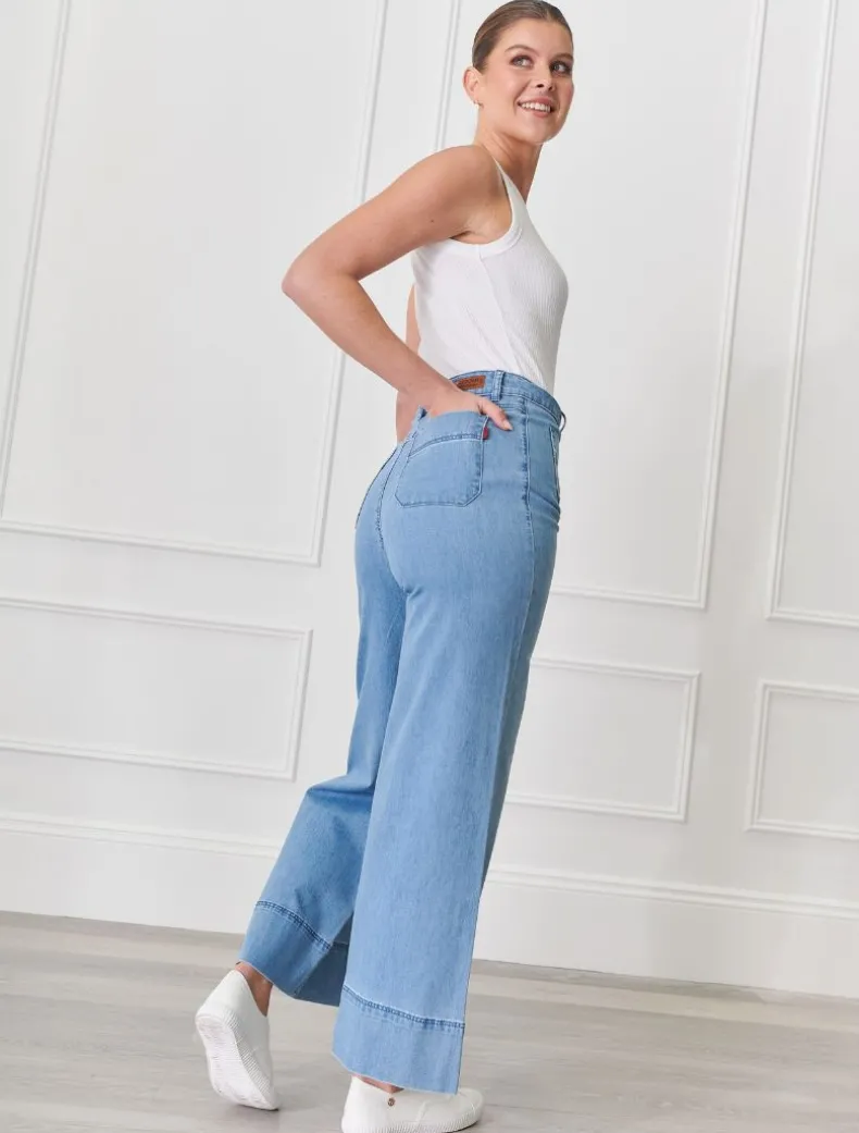 Farrah Summer Wash Denim Jeans