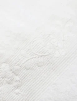 Flower Vine Hand Towel White