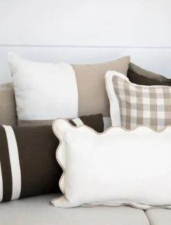 Linen Scallop Cushion 30cm x 50cm