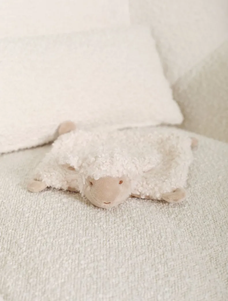 Lovey Lamb