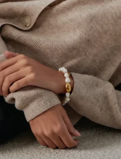 Pearl Bracelet Gold Bean