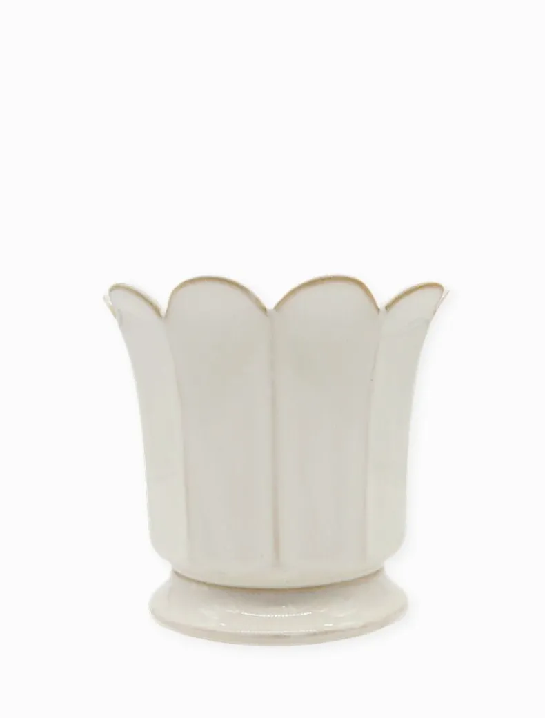 Scalloped Pot White Large