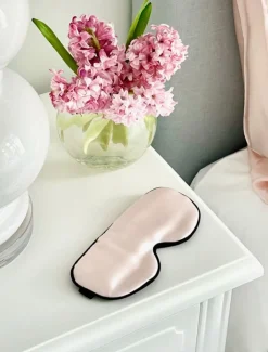 Silk Eye Mask Pink