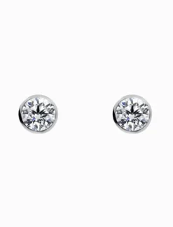 Ss 5Mm Wh Cz Bezel Studs