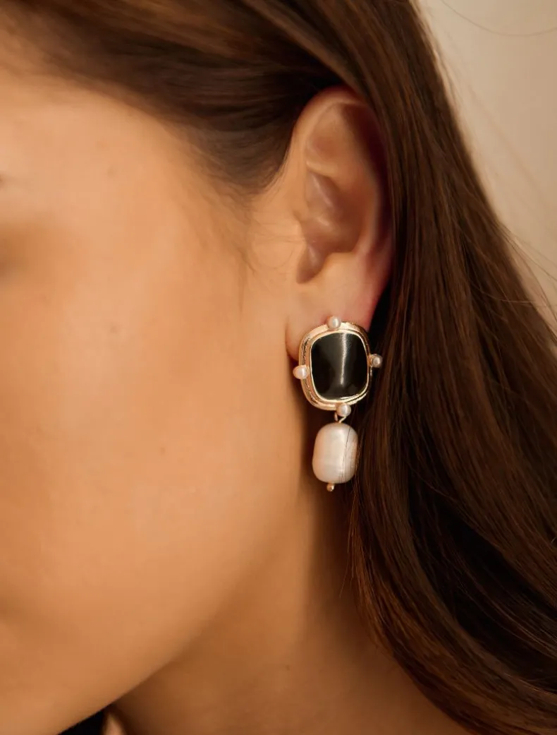 Symposium Bodega Pearl Drop Earrings
