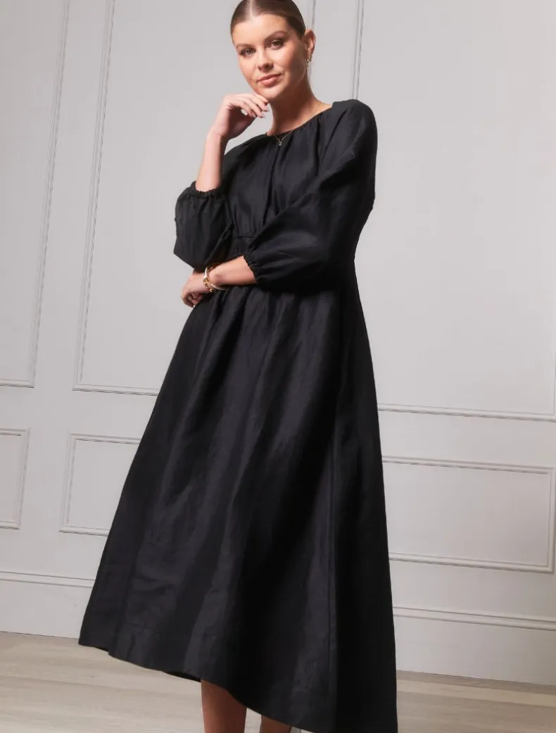 Tabby Long Sleeved Dress Black - FINAL SALE